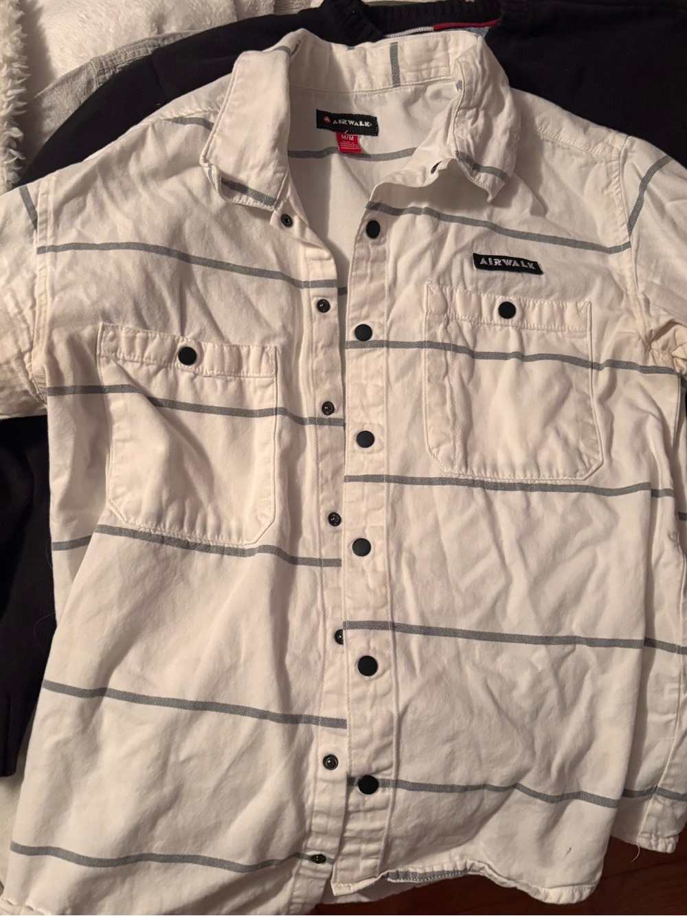 Airwalk White Button-Up Shirt with Grey Stripes Mens